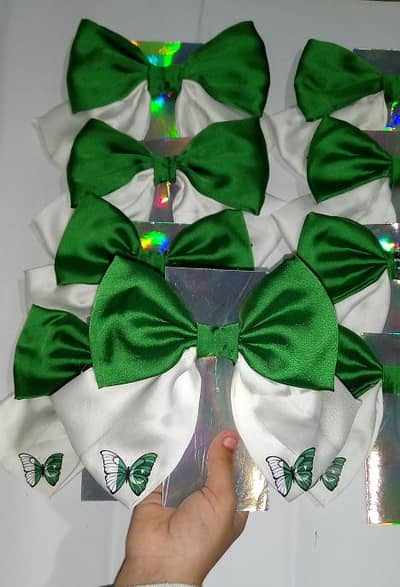14August Hair Bows