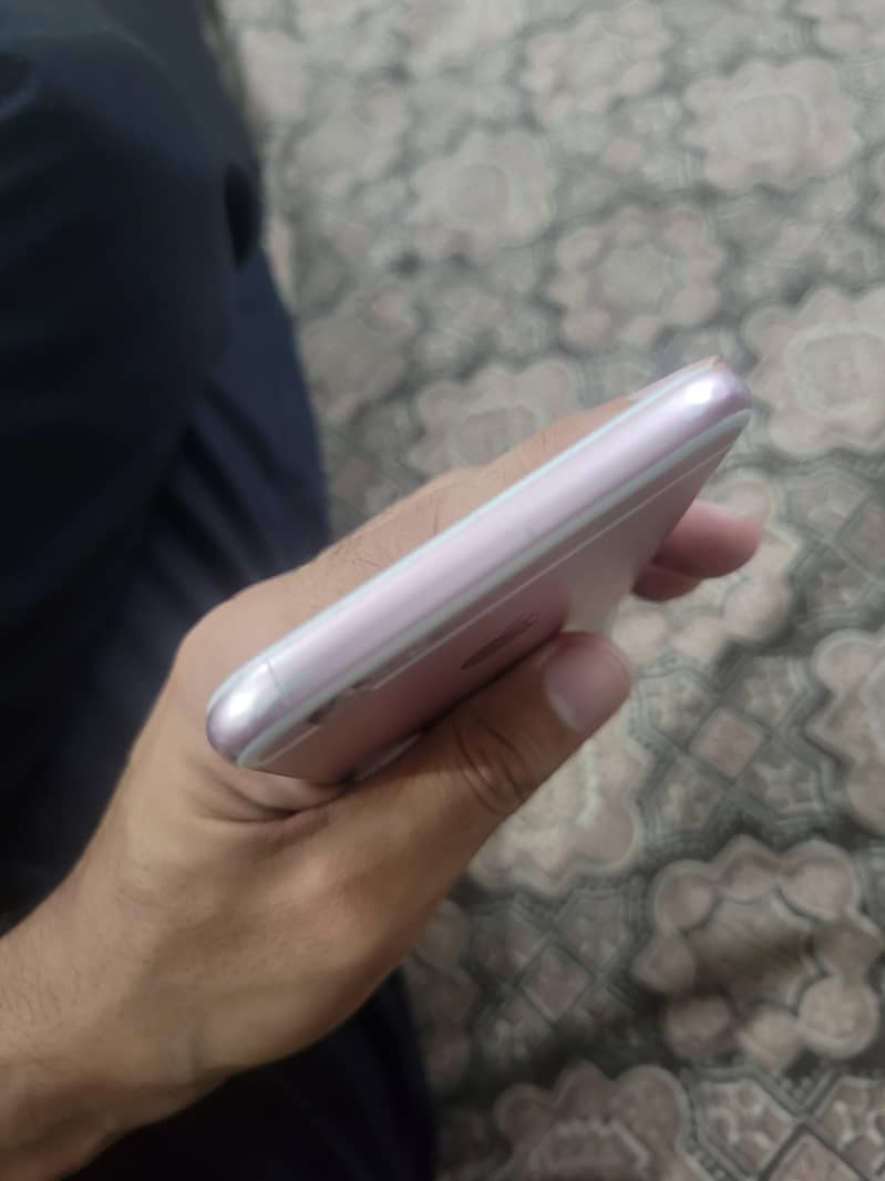 Apple iPhone 6S 2