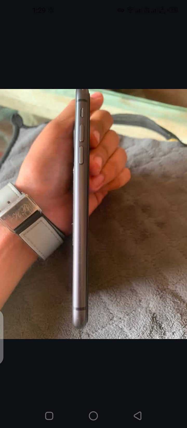 Apple iPhone 11 3