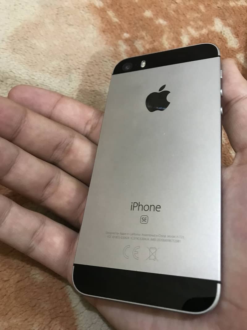 Apple iPhone SE 2