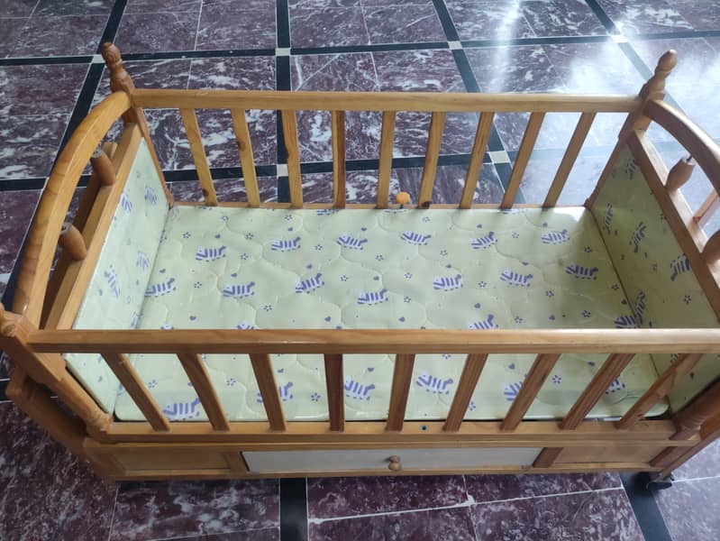 baby cot 3