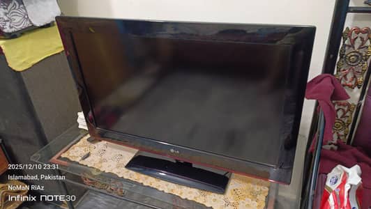 LG 32 inCh LeD LokinG Like 40 inChes