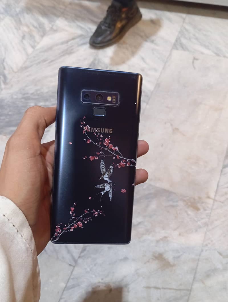 Samsung Mobile Note 9 7