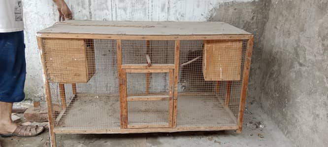 48x24x30 Inch Wooden Used Parrot cage with bulb outlet