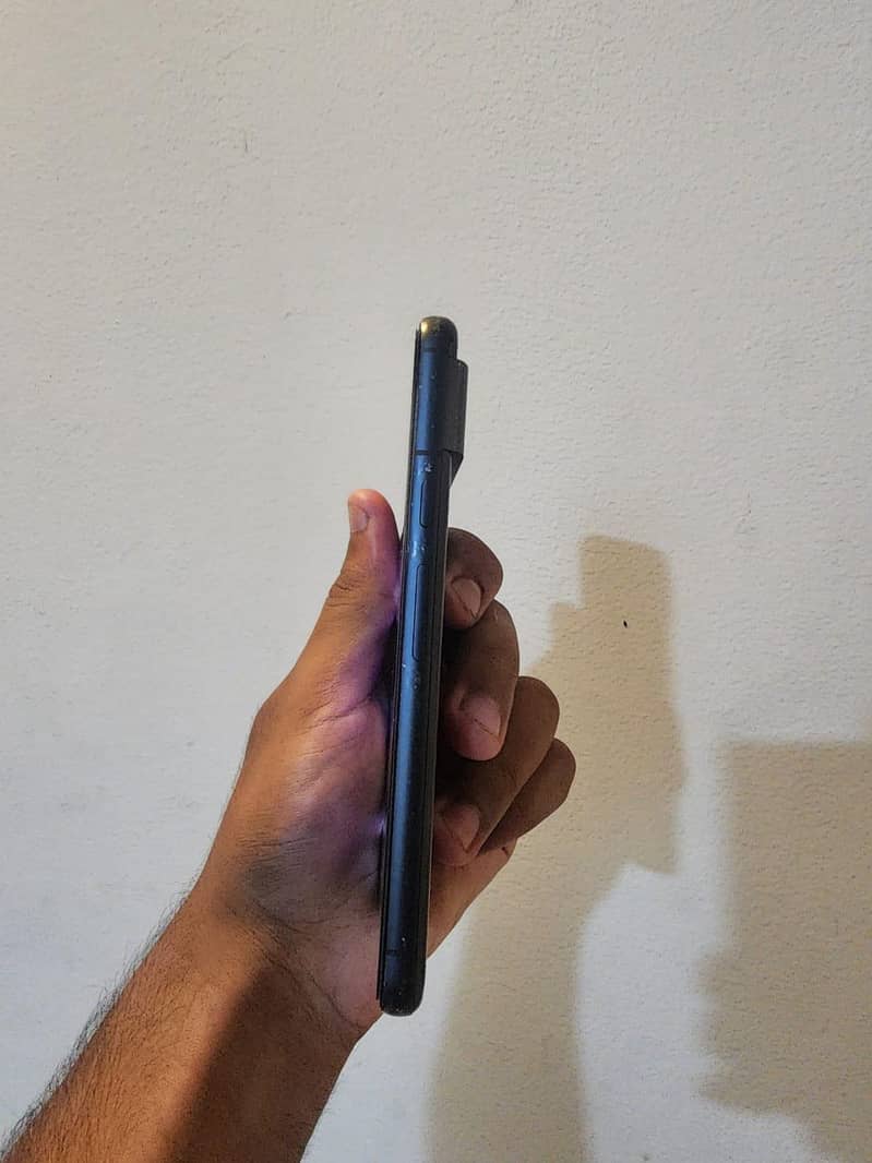 Google Pixel 8 2