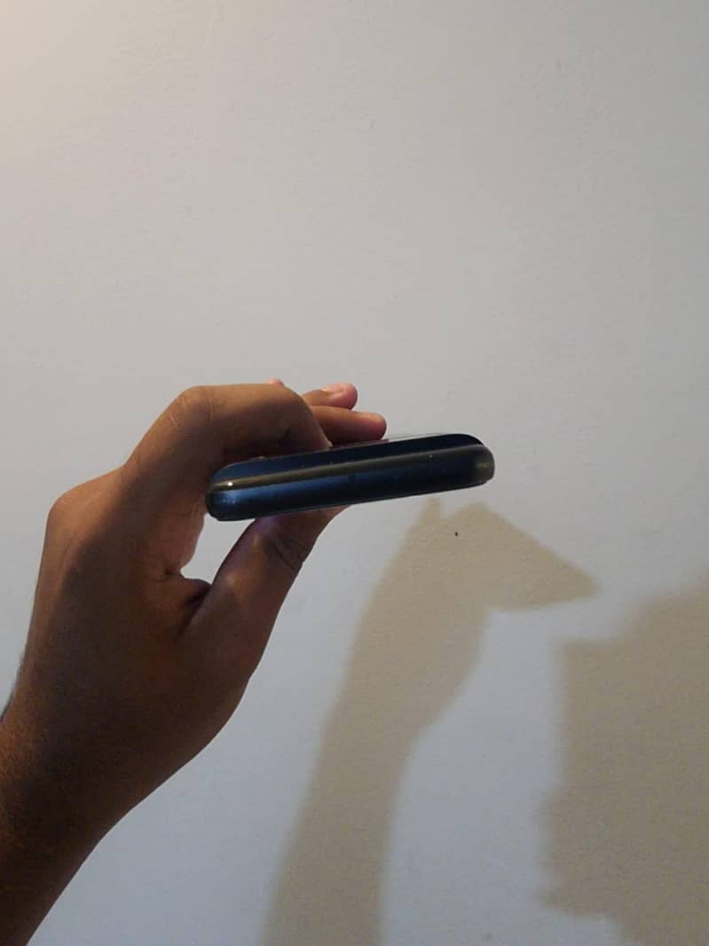 Google Pixel 8 5