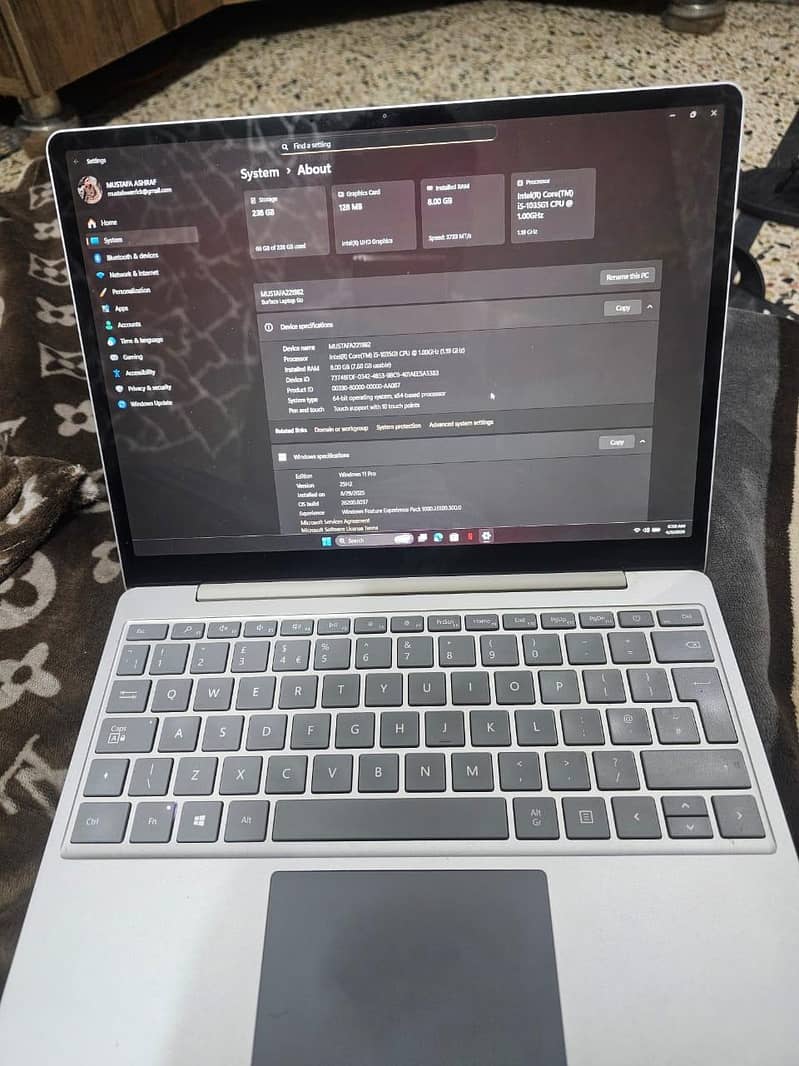microsoft laptop 1