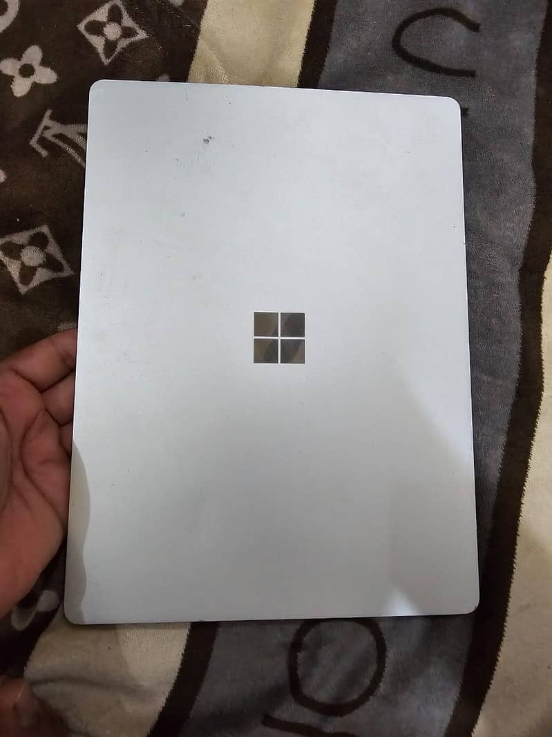 microsoft laptop 5