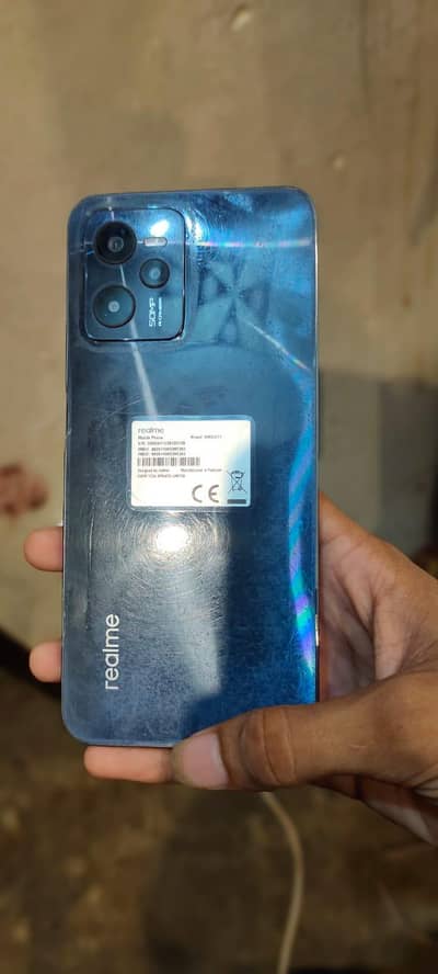Realme C35