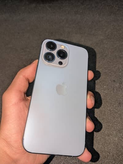 Apple iPhone 13 Pro