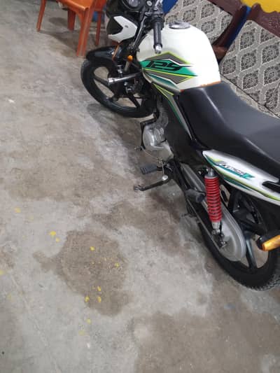 Honda cb125 f 2022 madil