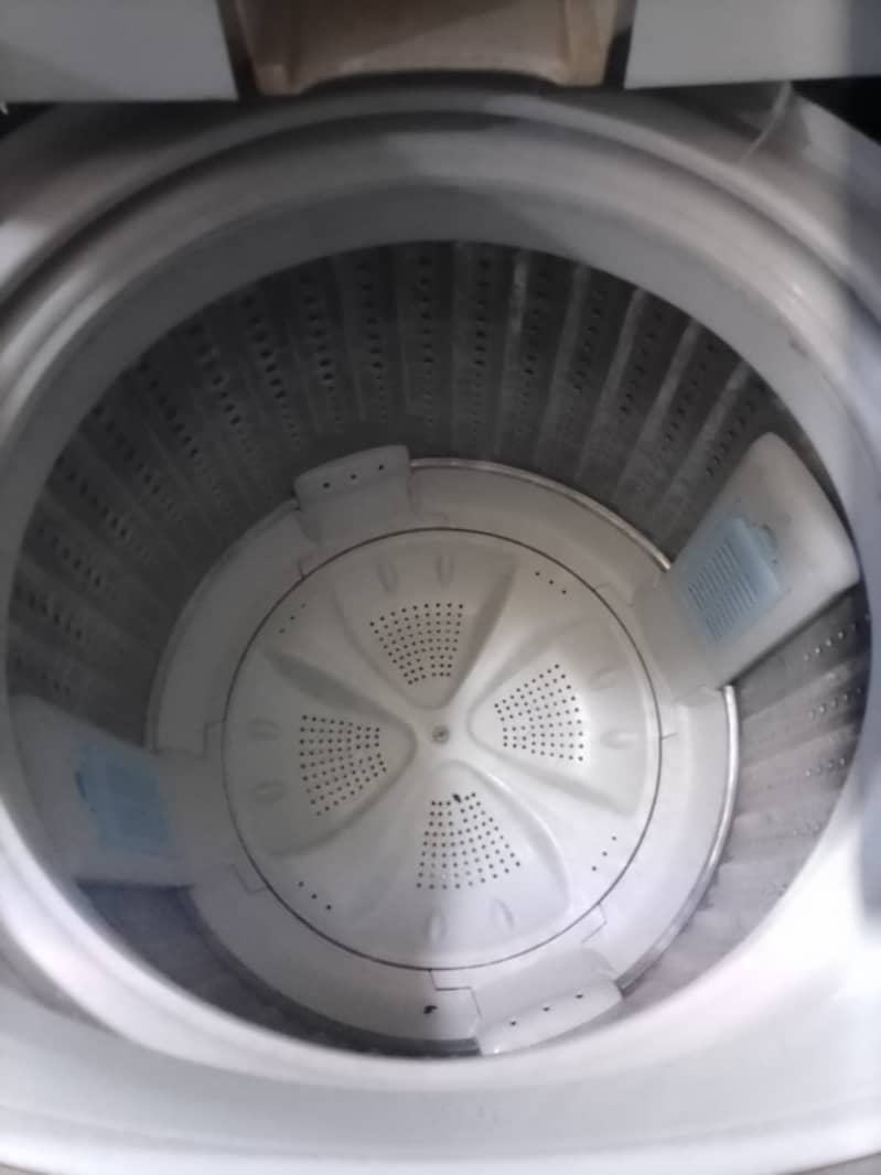 Fully Automatic Washing Machine (Used) 2