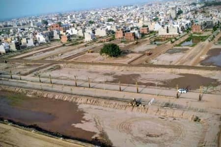 100% Confirm Deal Hot Location 10 Marla Plot Is Available For Sale In Park View City