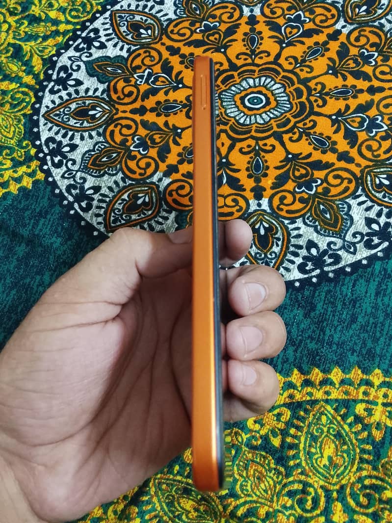 Tecno SPARK 40 6