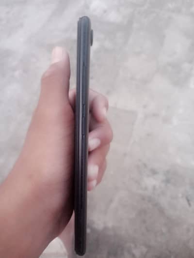 Vivo Y 1908 sb Kuch ok ha with charger Kuch change ni ha all ok ha