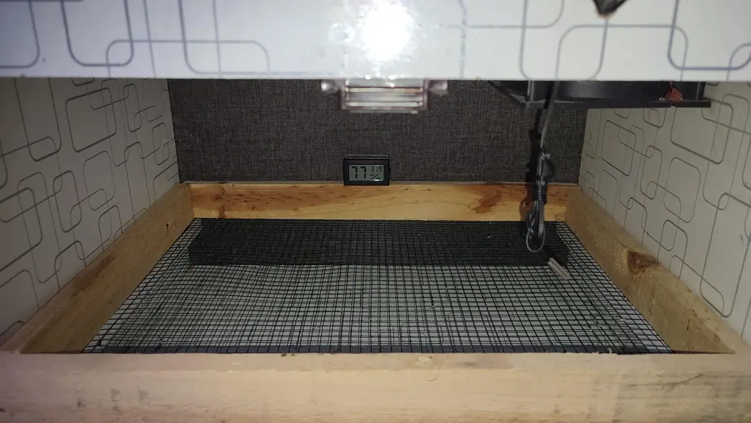 manual incubator — photo 2