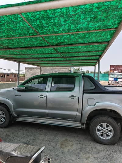 tyota hilux