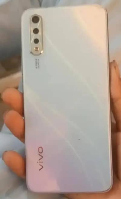 urgent sale vivo s1 original set 4+1gb 128gb only