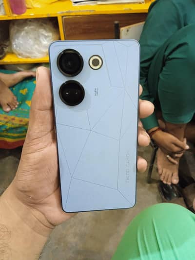 Tecno CAMON 20