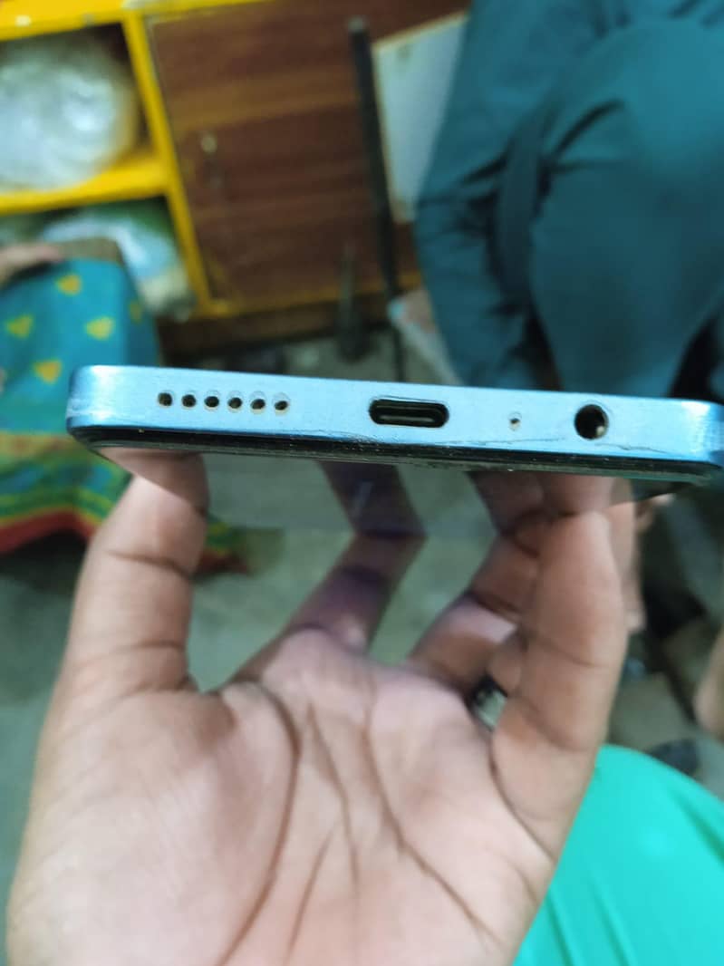 Tecno CAMON 20 1