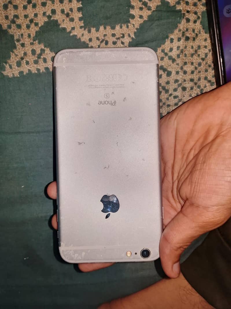 Apple iPhone 6S Plus 1