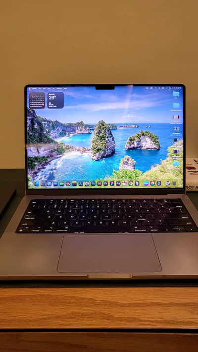 Macbook Pro M1 Pro [9.5/10]