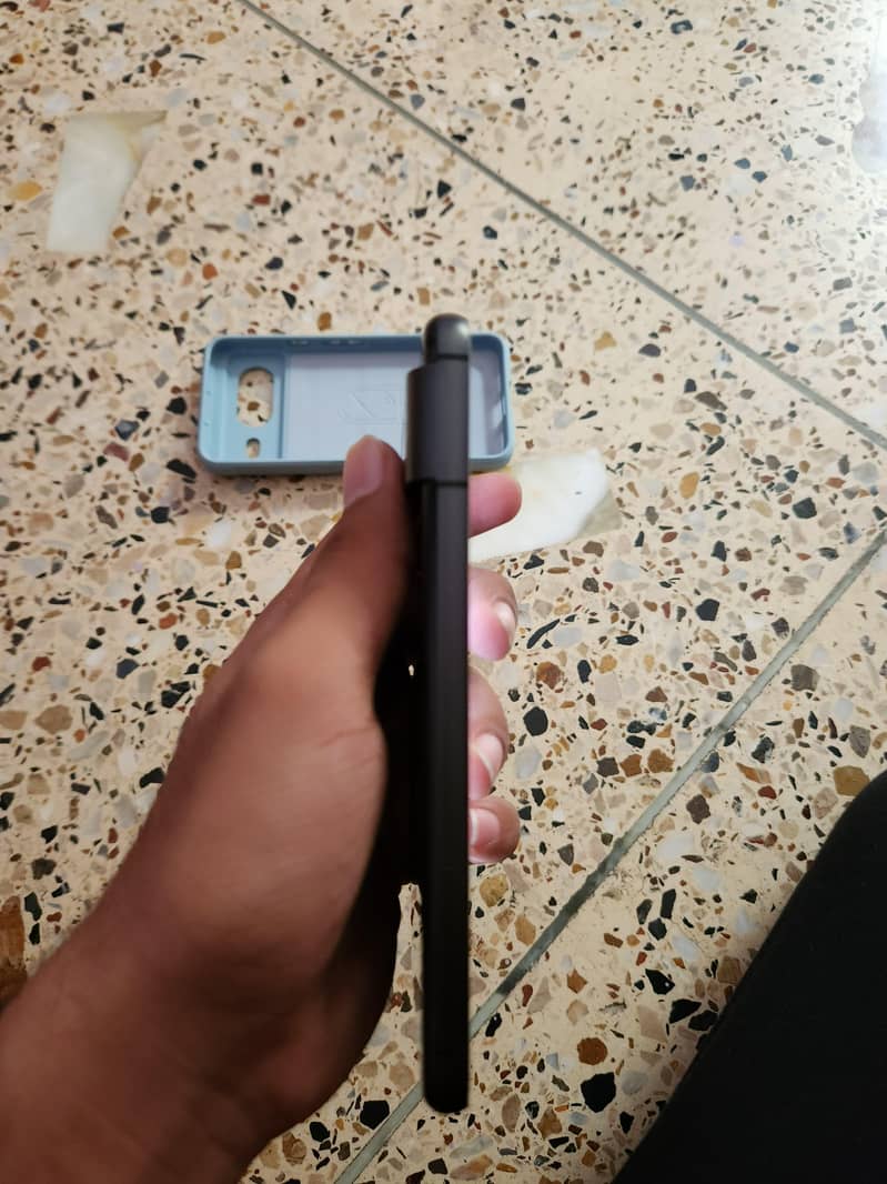 Google Pixel 8 2