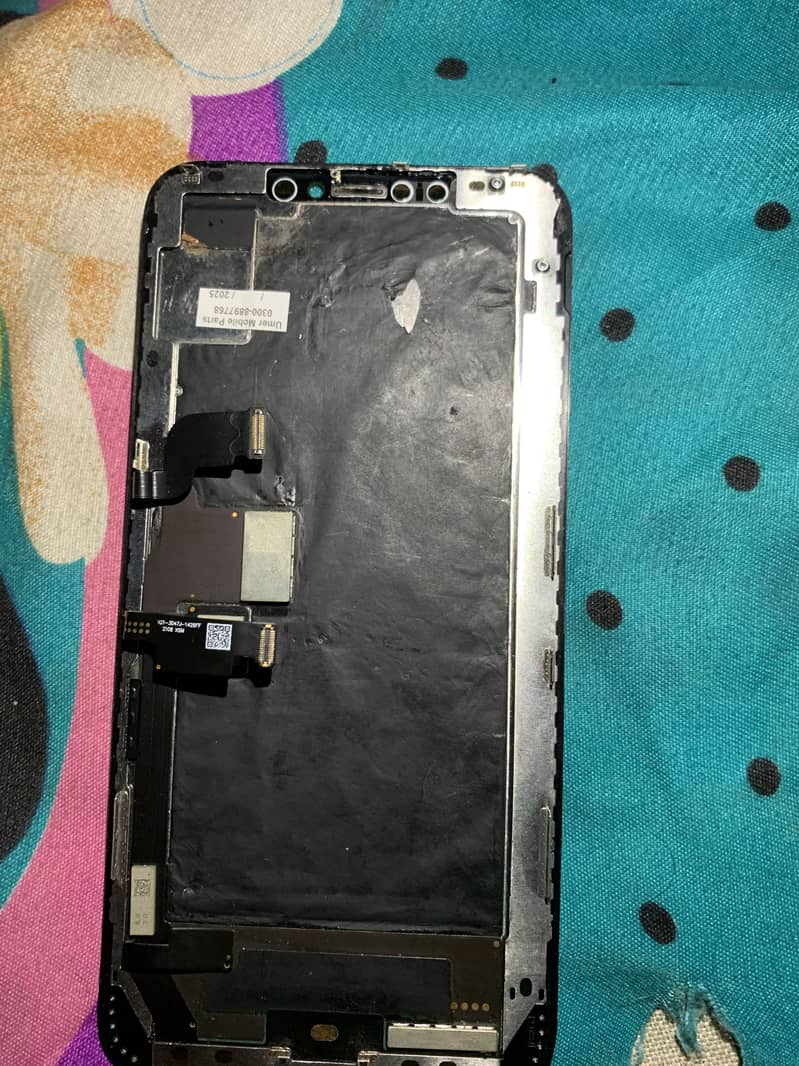 iPhone XS Max panel 0