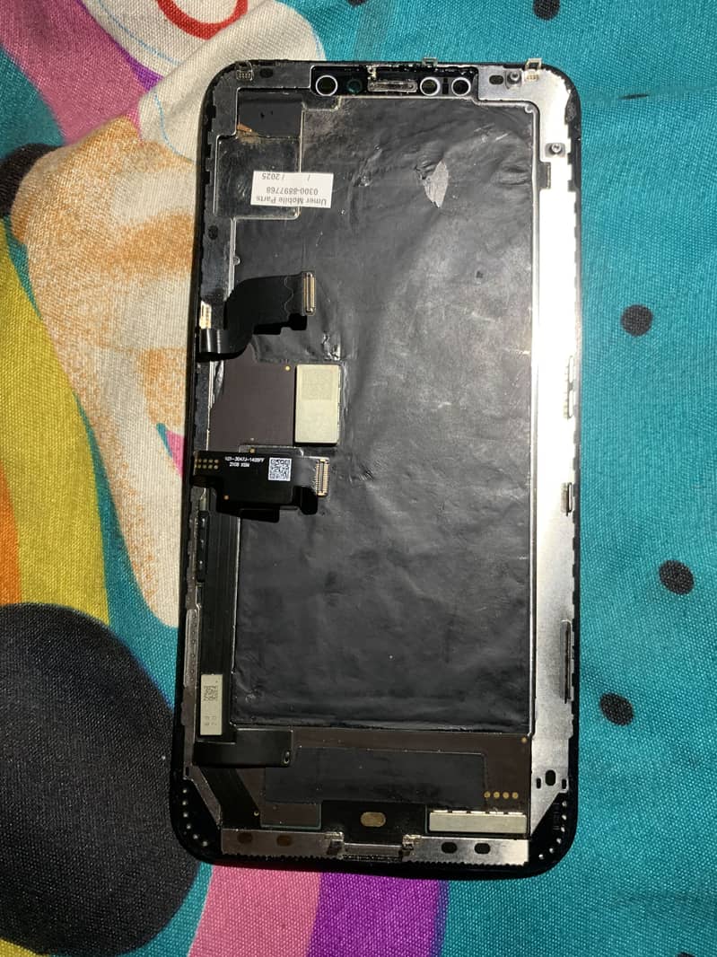 iPhone XS Max panel 1