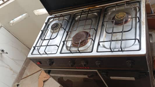 Clean & Working Gas Cooking Range with Oven