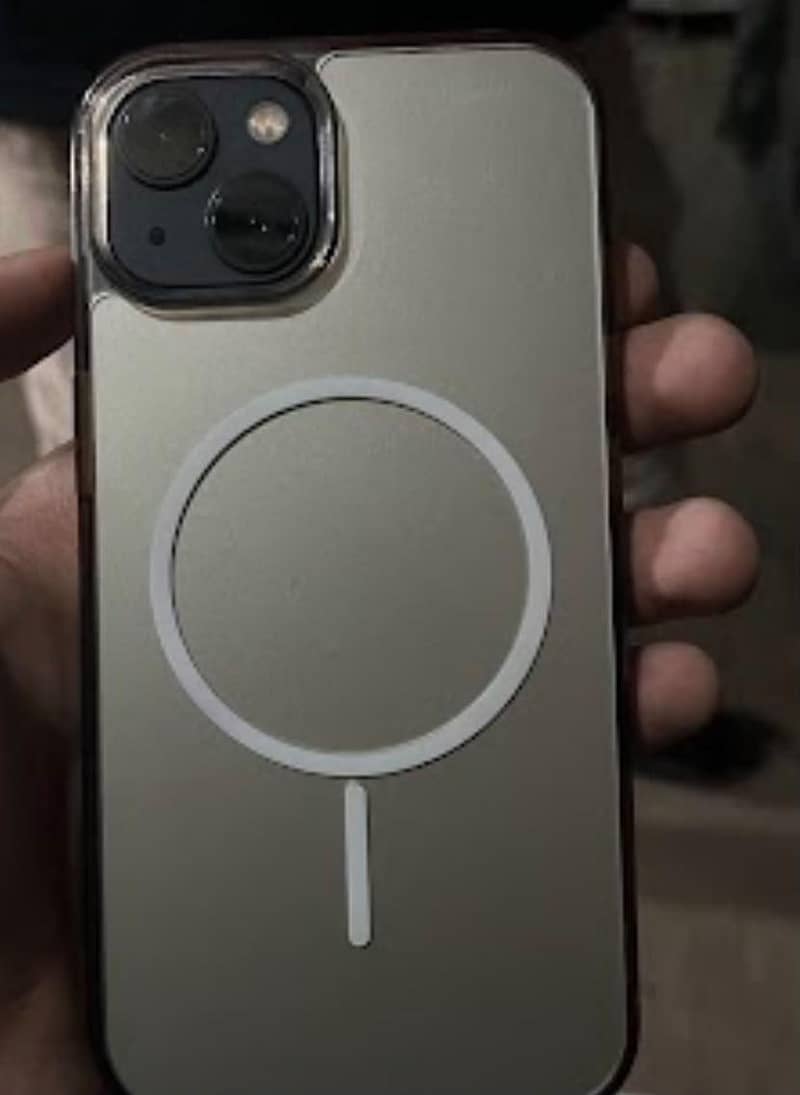 Apple iPhone 13 2