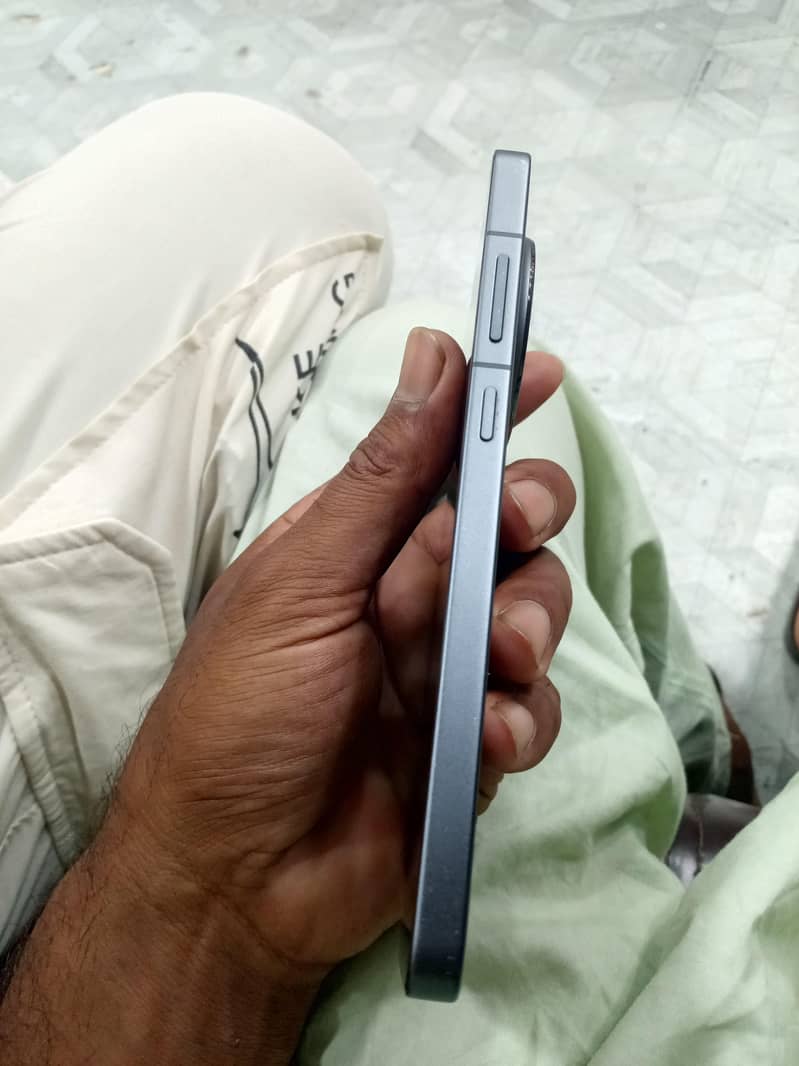 One Plus 13R 3