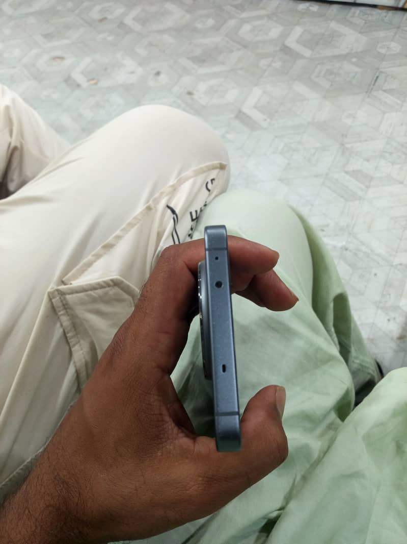 One Plus 13R 4