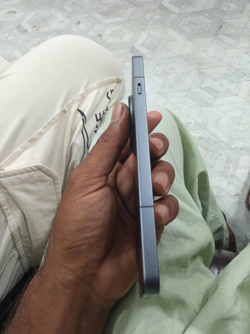 One Plus 13R 5