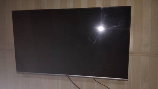 Panel Damage Hai Baki Sb Chlta Hai  Kami Peshi Hojayegi.    Resolution
