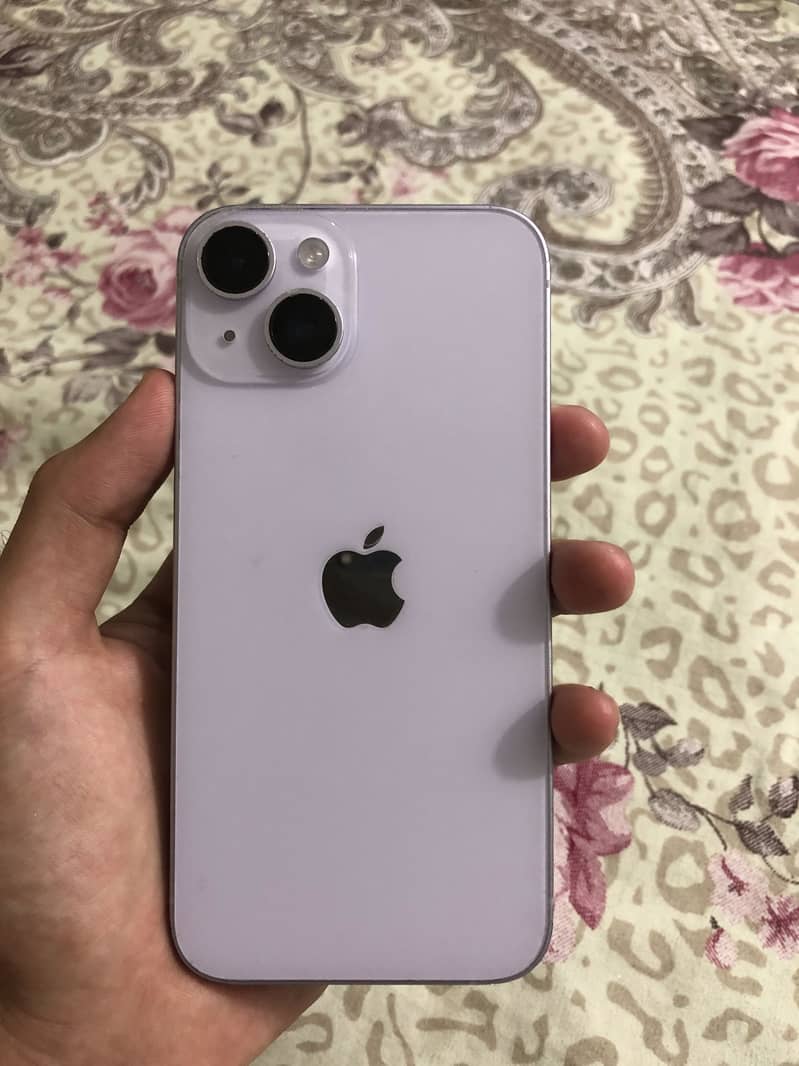 iPhone 14 4