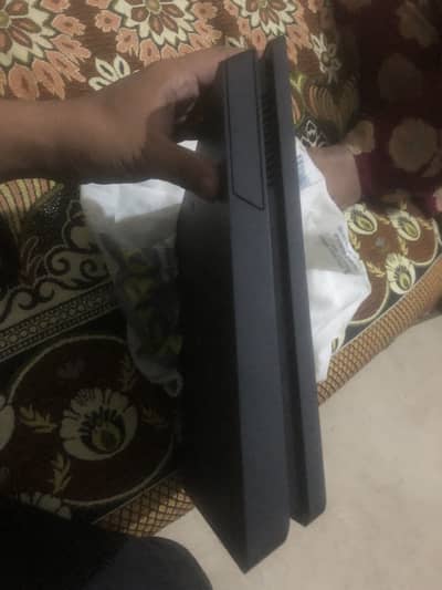 PlayStation 4 slim