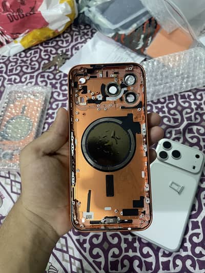 Iphone 17 pro max housing