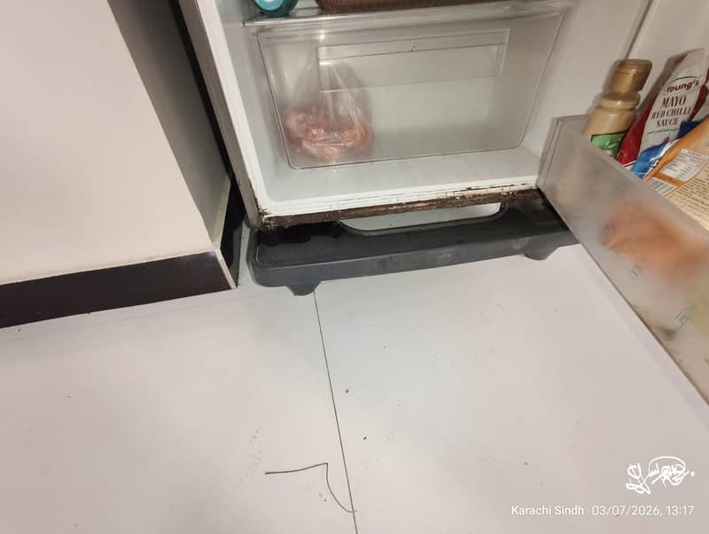 refrigerator 3