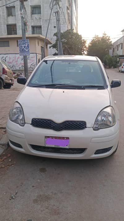 Toyota Vitz 2004