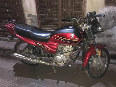 Yamaha 125 YBR z