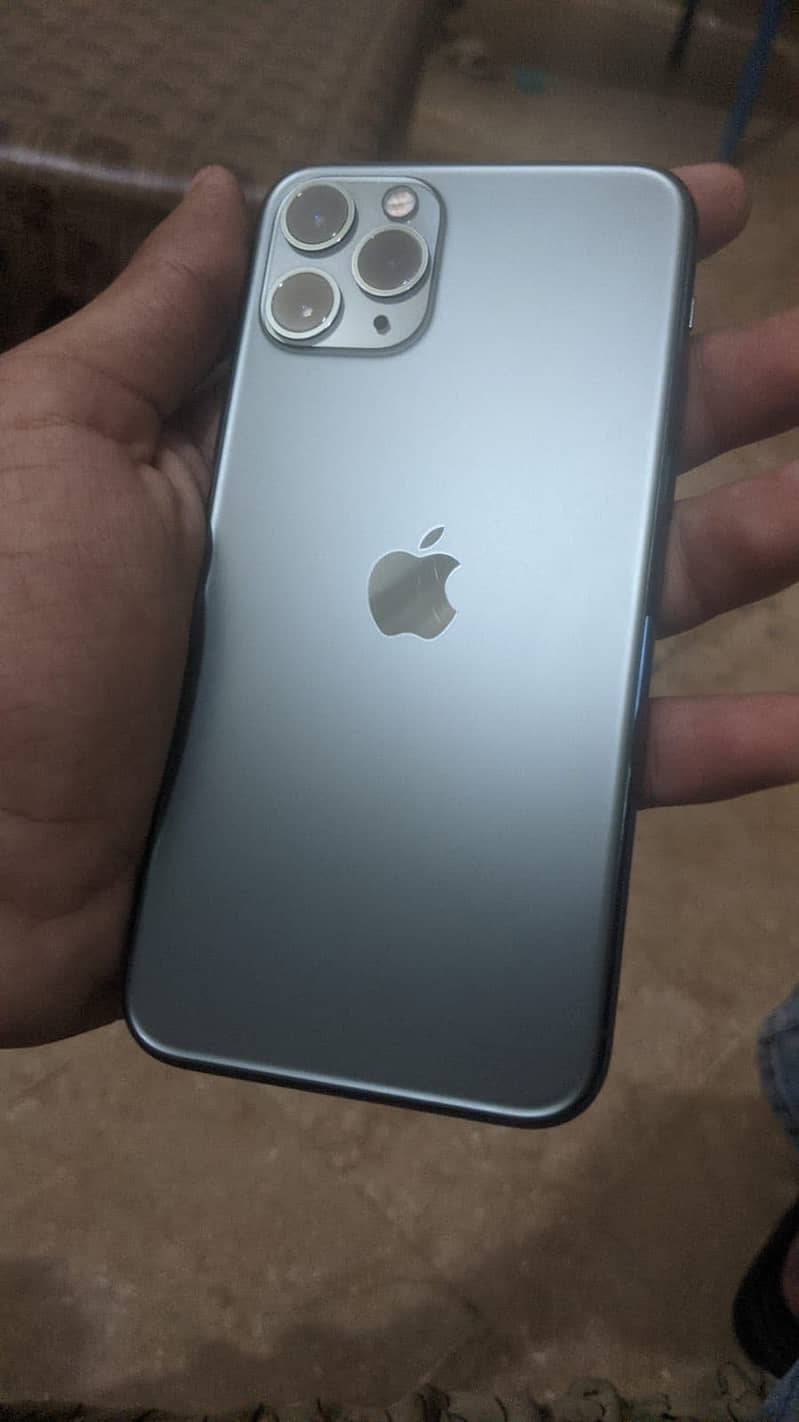 iPhone 11 Pro 0