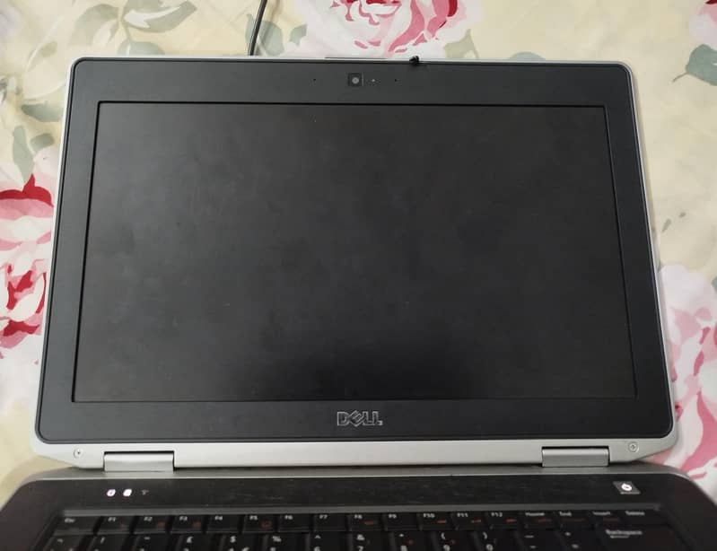 Dell Latitude E6430 0