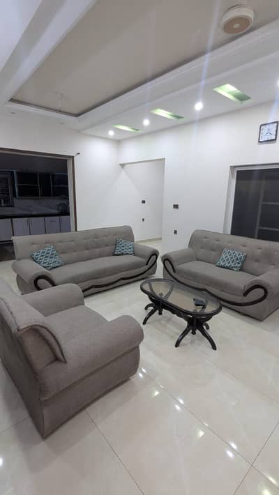 6 Seater Sofa Set - Neat & Clean | Household Use | Excellent Condition