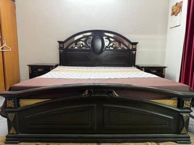 King Bed set with 2 side tables and dressing table.