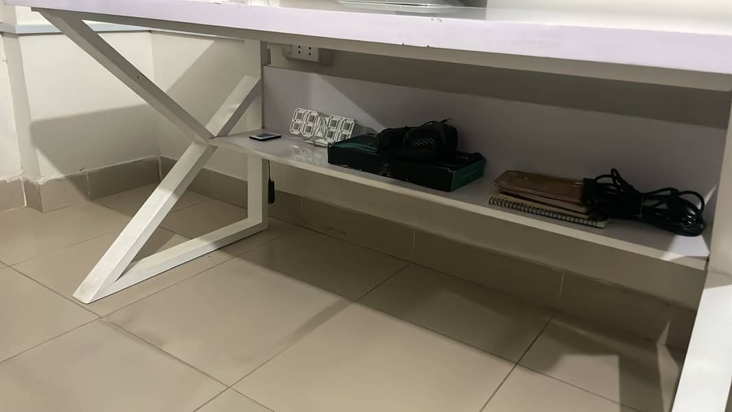 White Table 1