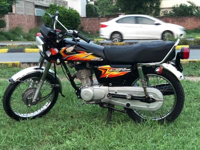 Honda 125 original clear docomants bio on the spot
