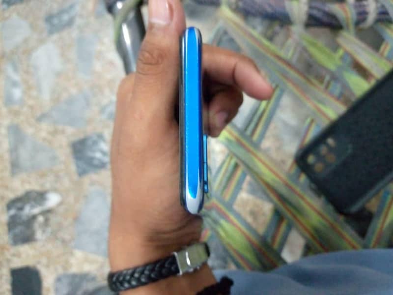 OPPO A54 7