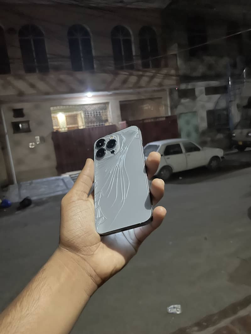13 pro 2
