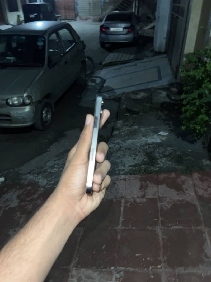 Iphone 12 pro 5